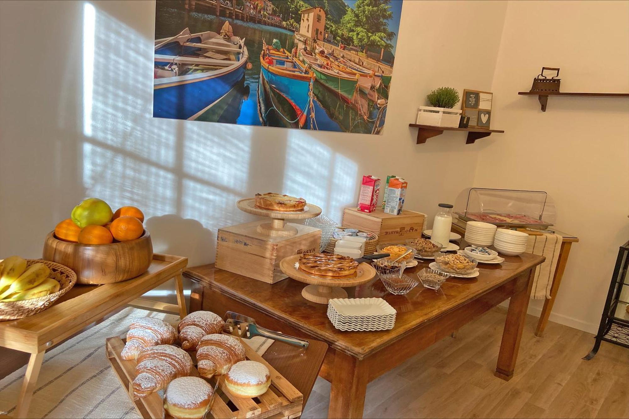 Bike & Wind Hotel Villa Maria Torbole Sul Garda Ngoại thất bức ảnh