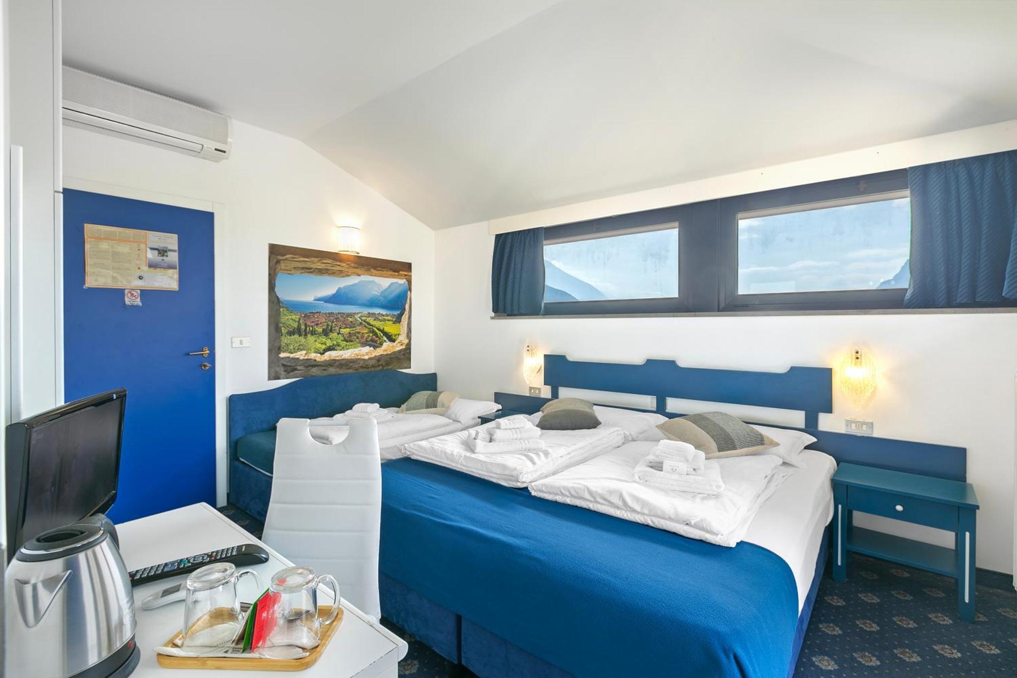Bike & Wind Hotel Villa Maria Torbole Sul Garda Ngoại thất bức ảnh