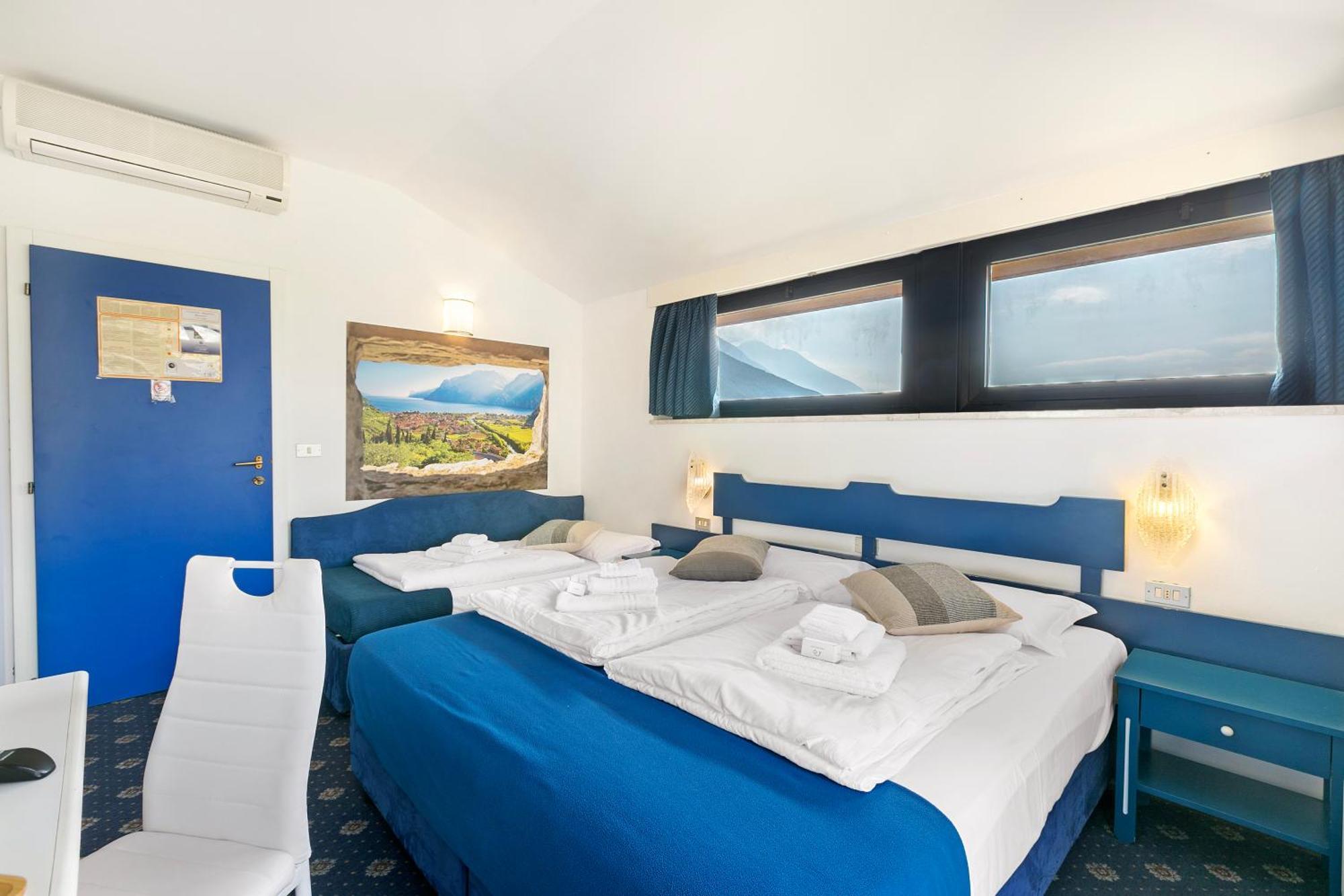 Bike & Wind Hotel Villa Maria Torbole Sul Garda Ngoại thất bức ảnh