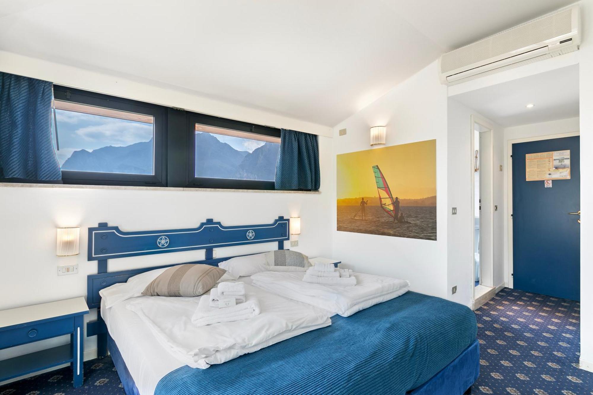 Bike & Wind Hotel Villa Maria Torbole Sul Garda Ngoại thất bức ảnh