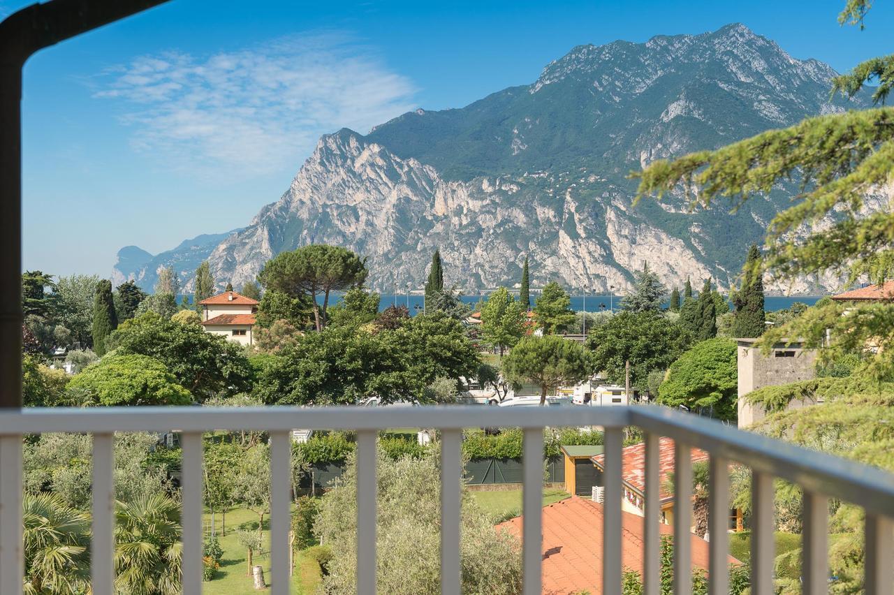 Bike & Wind Hotel Villa Maria Torbole Sul Garda Ngoại thất bức ảnh